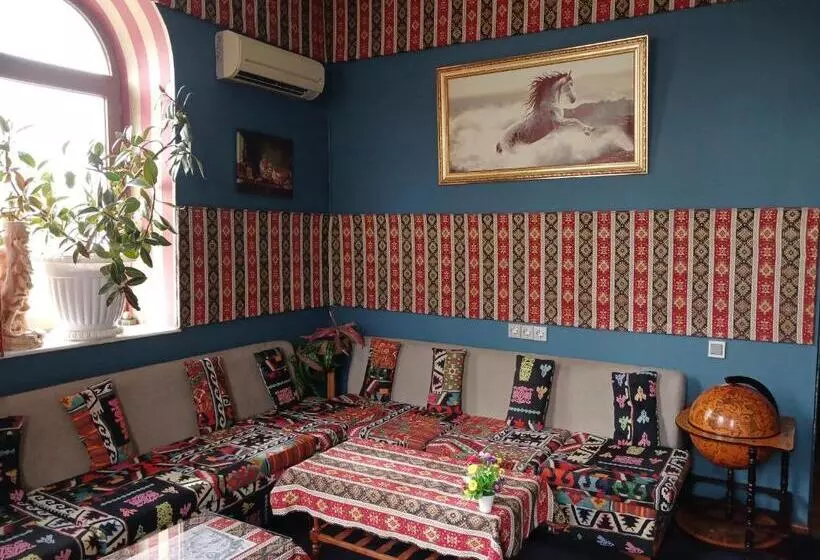 Cth Baku Hostel