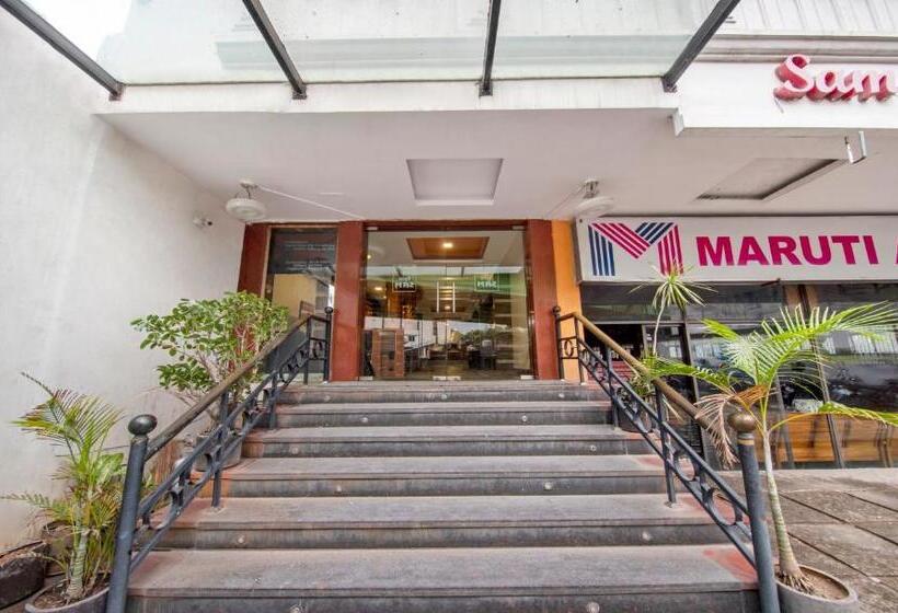 Hotel Treebo Sam Residency