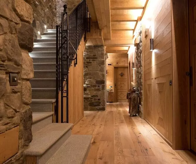 Hotelli Fiocco Di Neve Relais & Spa