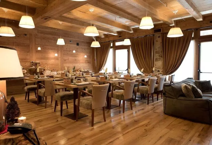 Hotelli Fiocco Di Neve Relais & Spa