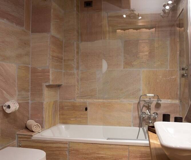 Hotel Fiocco Di Neve Relais & Spa