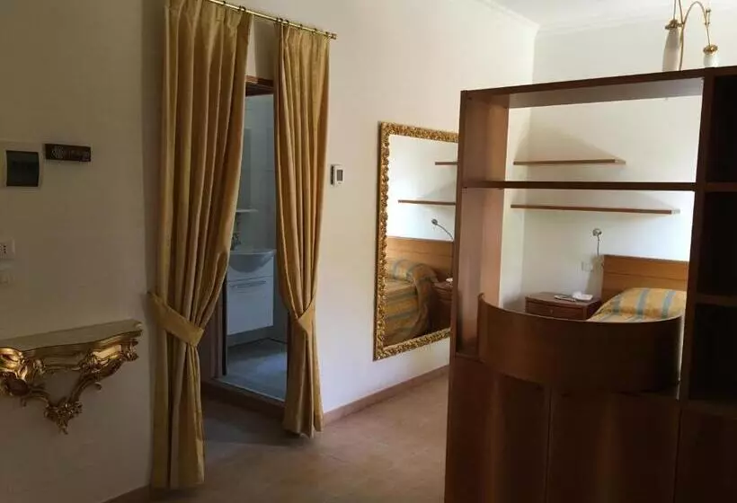 Hotel Infinity