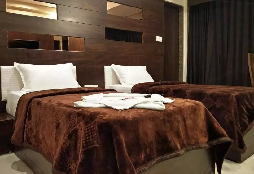 Hotel Fab Rest Inn