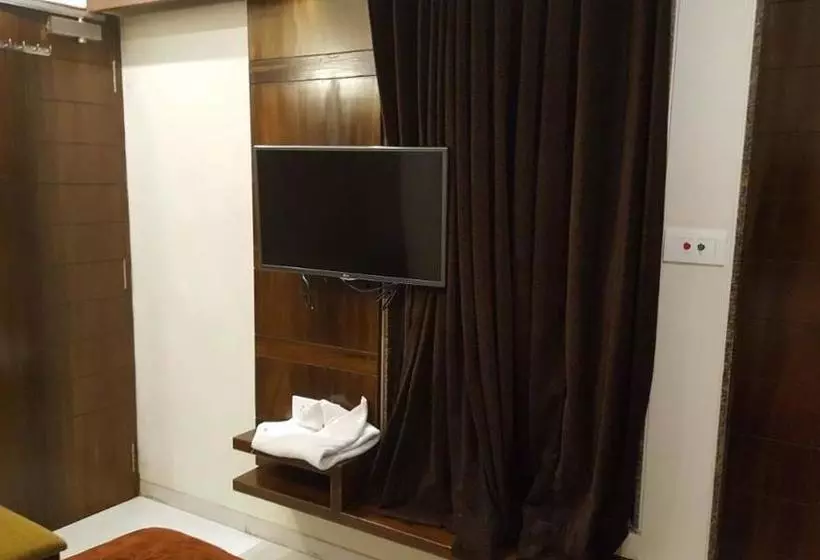 Hotel Fab Rest Inn