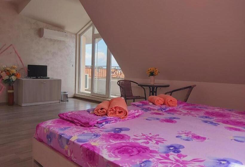 پانسیون къща за гости богданови