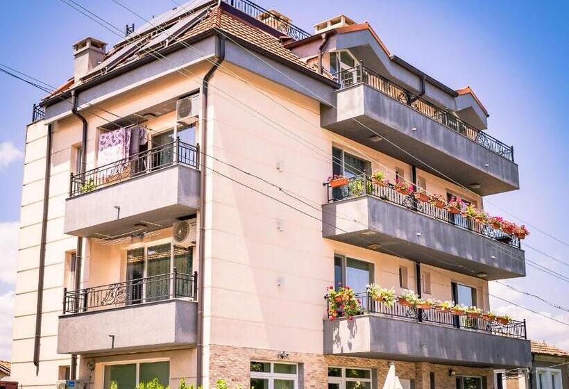 پانسیون къща за гости богданови