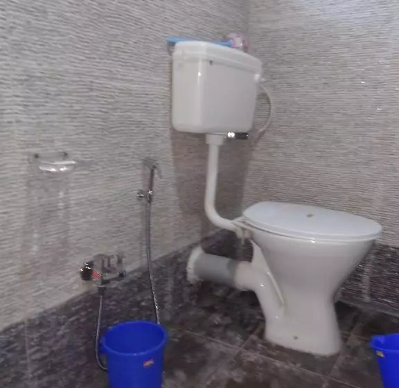 ペンション Anandi Villa Homestay