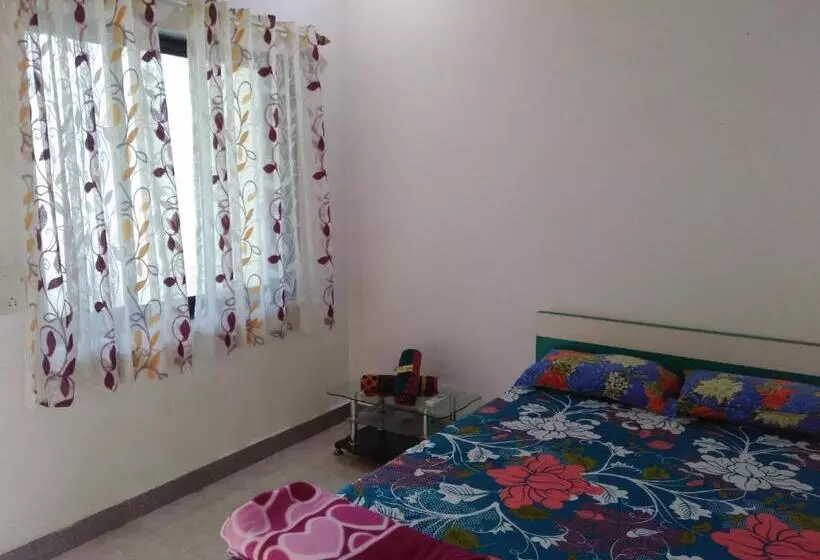 ペンション Anandi Villa Homestay