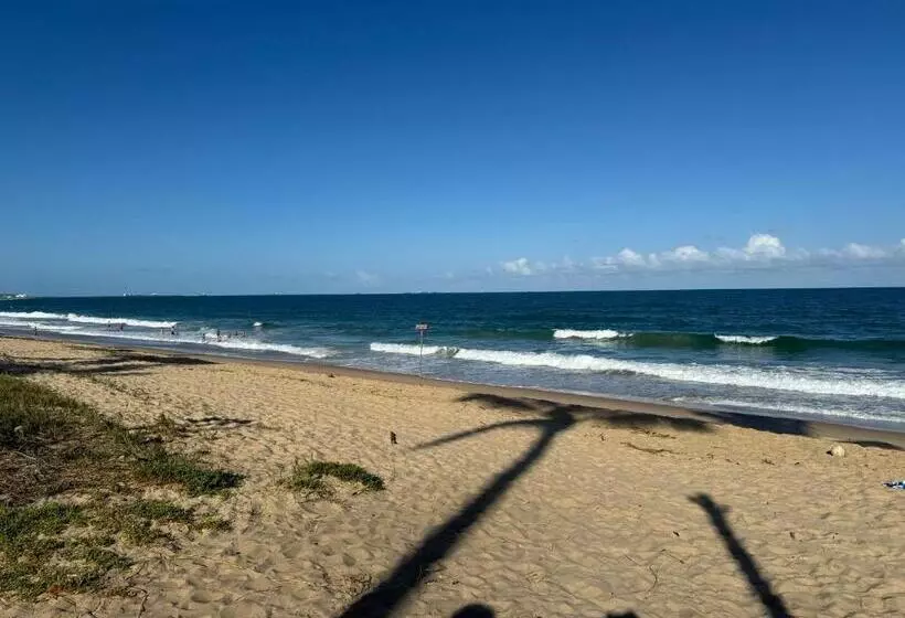 Makia Beach Experience