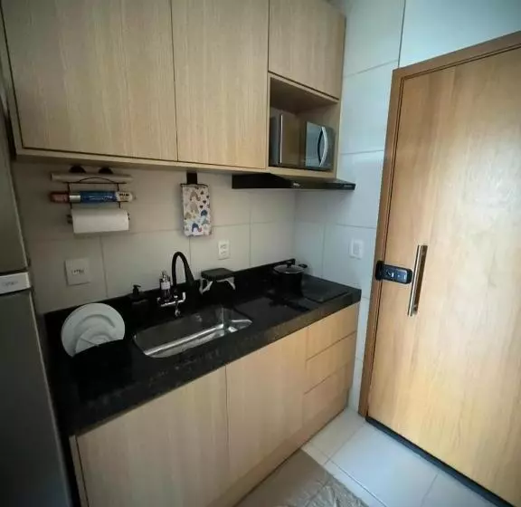 Makia Beach Experience