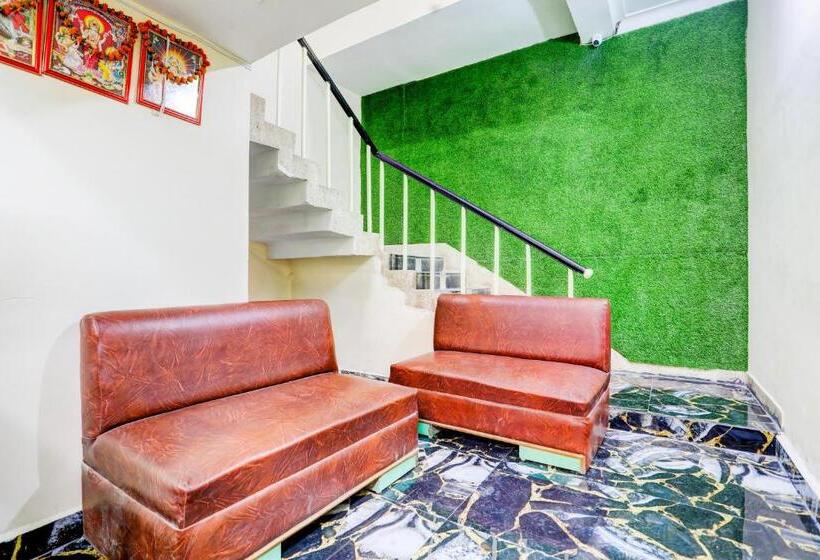 בית מלון כפרי O Mid Town