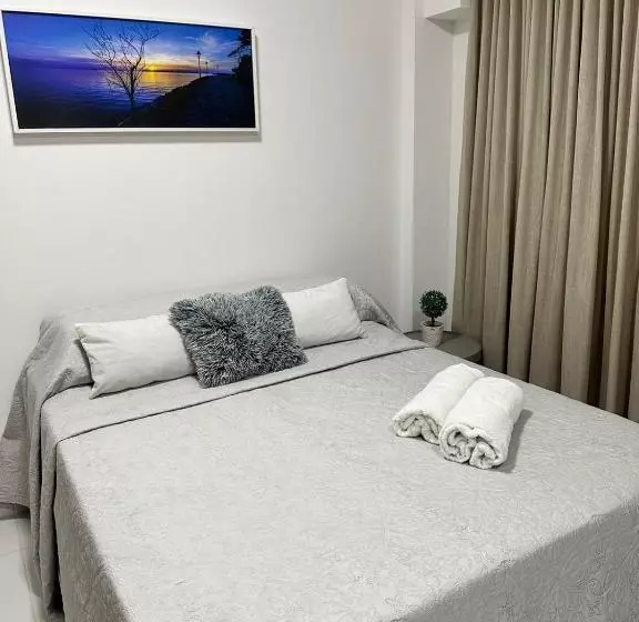 Makia Beach Experience