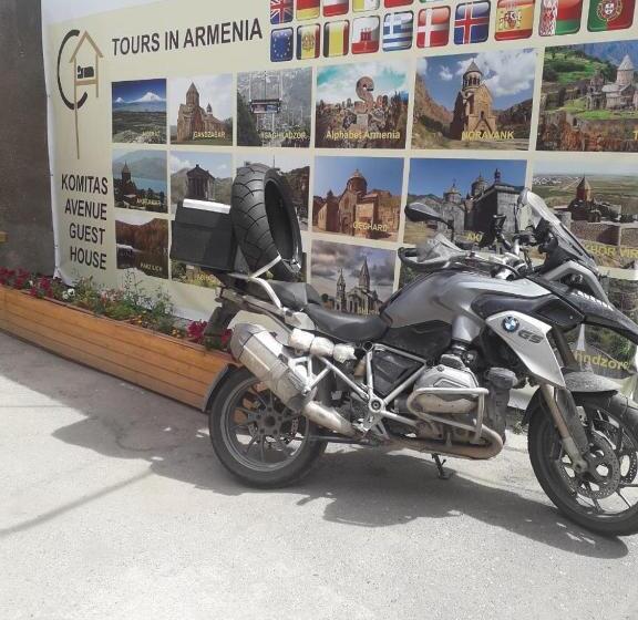 هاستل Komitas Avenue Guest House