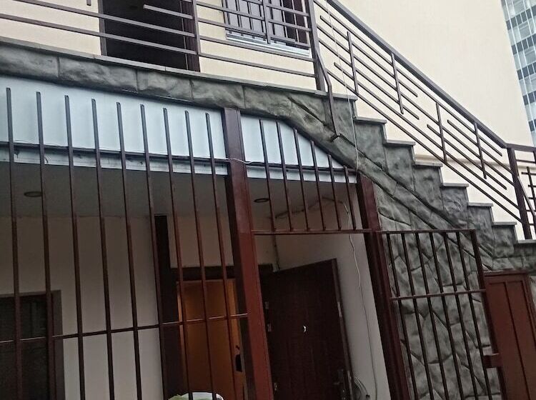 هاستل Komitas Avenue Guest House