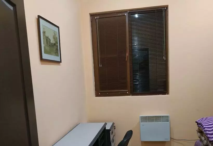 هاستل Komitas Avenue Guest House