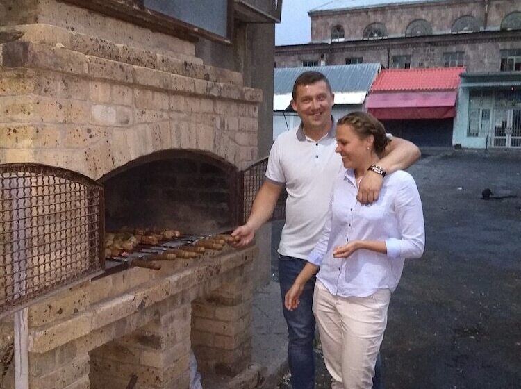 هاستل Komitas Avenue Guest House