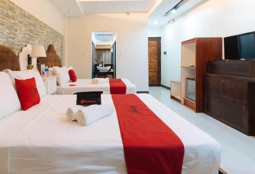 Bed and Breakfast Reddoorz Plus @ Melsol Metro Vigan