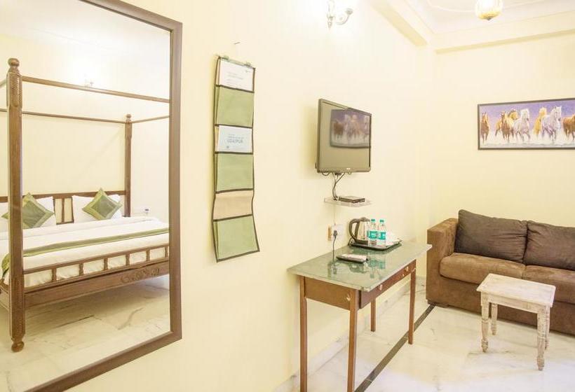 Hotel Treebo Trend Jhalamaan Lake Pichola