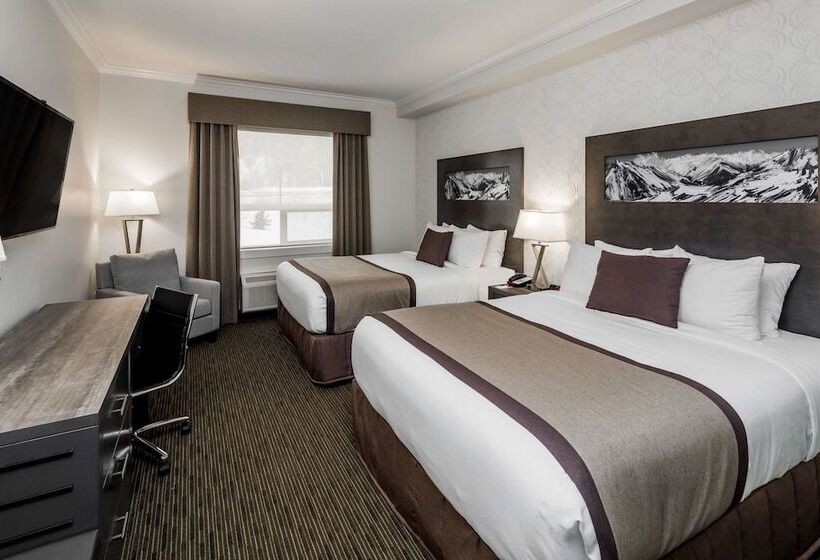 בית מלון כפרי Ramada By Wyndham Revelstoke