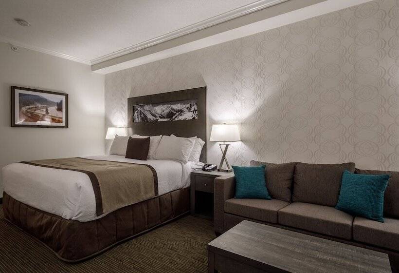 בית מלון כפרי Ramada By Wyndham Revelstoke