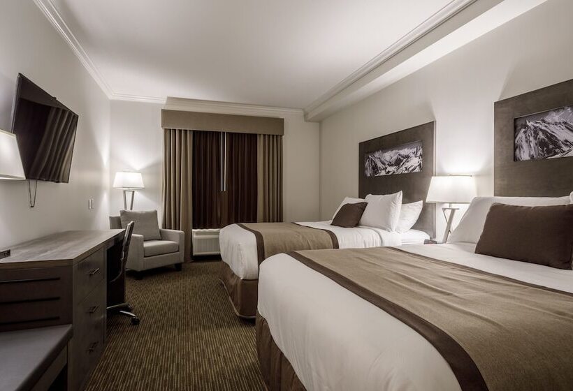 בית מלון כפרי Ramada By Wyndham Revelstoke