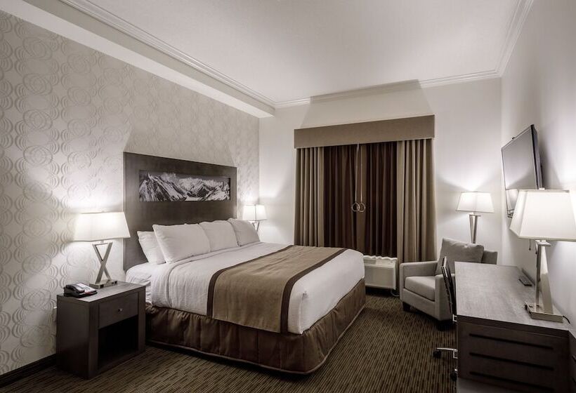 בית מלון כפרי Ramada By Wyndham Revelstoke