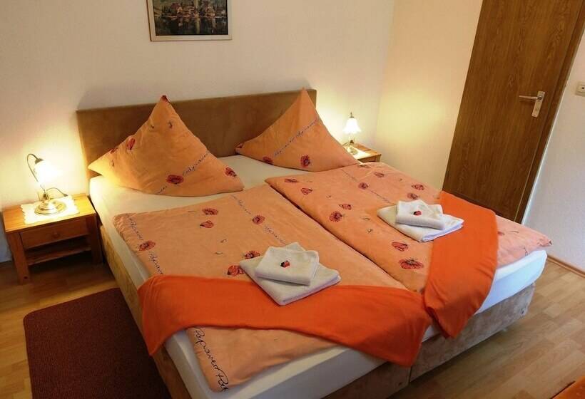 Отель Stahlbad Bad Peterstal