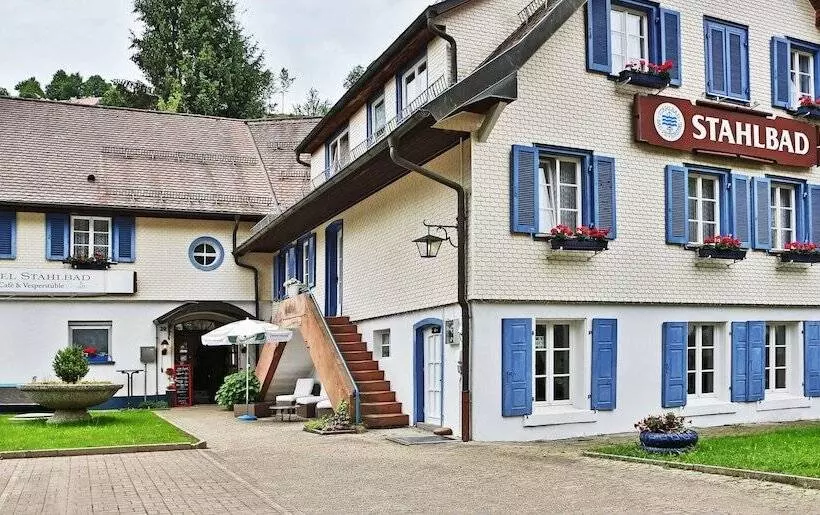 ホテル Stahlbad Bad Peterstal