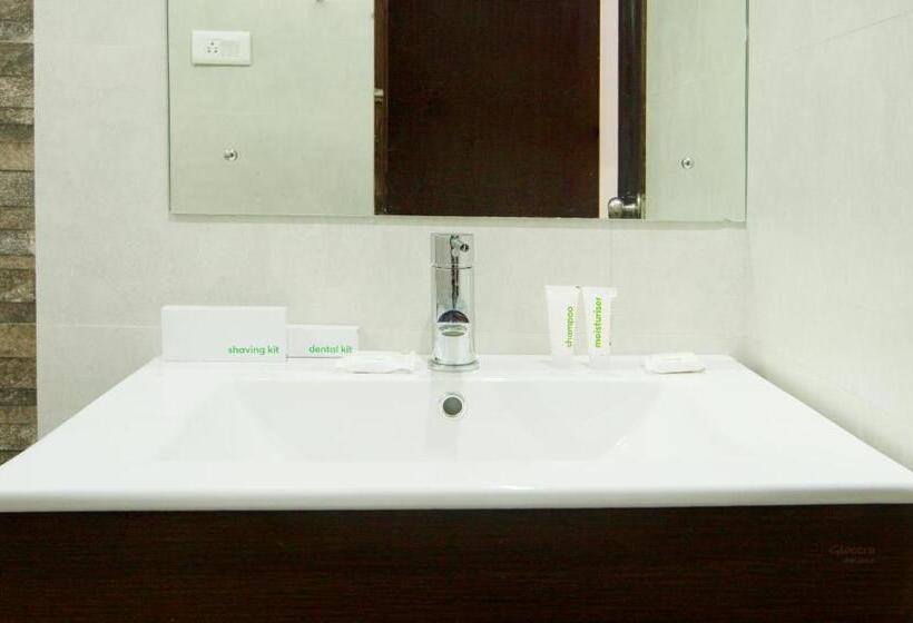 ホテル Vibhav Grand