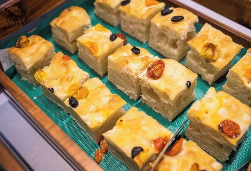 Hotell Hampton By Hilton Locarno