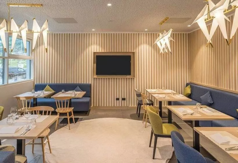 Hotelli Hampton By Hilton Locarno