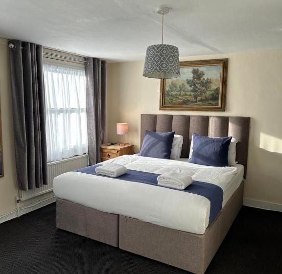 مبيت وإفطار Black Lion