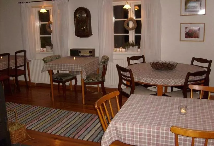 Aamiaismajoitus (B&B) Karlsborg Rum Och Frukost