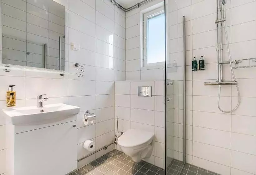 Hotelli Turinge