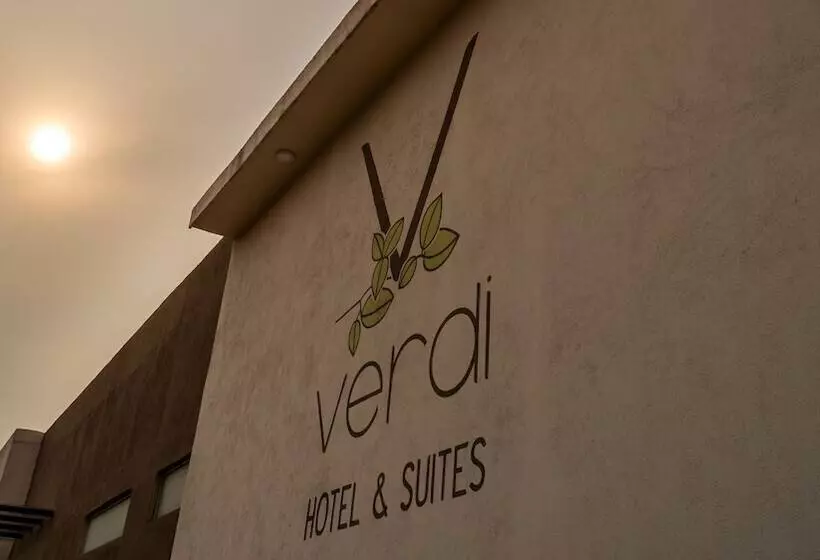 ホテル Verdi