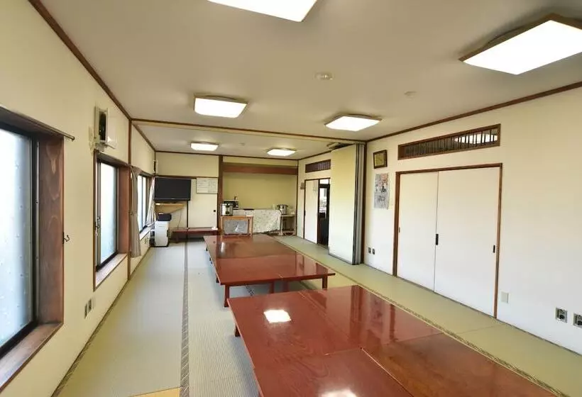 旅館 Sakanoue Kaikan