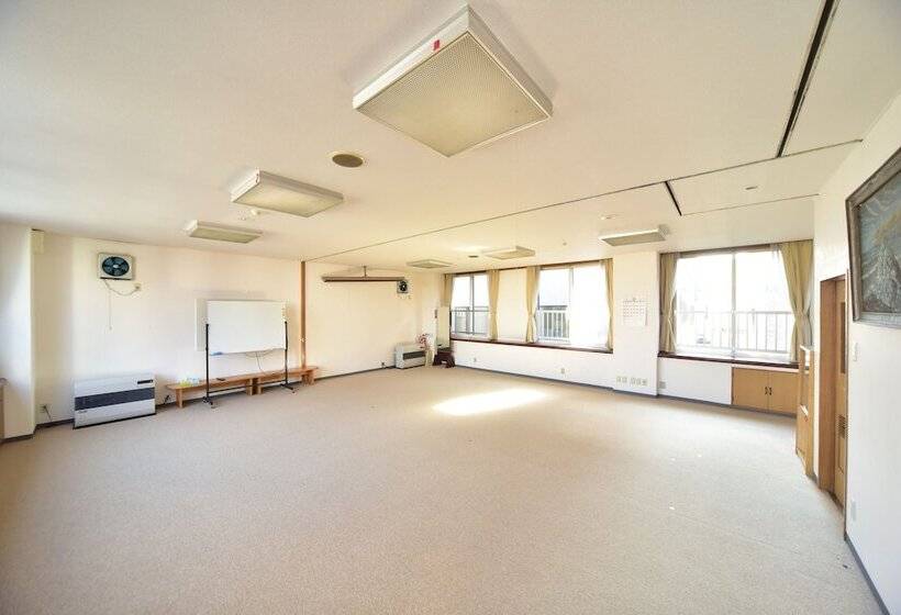 Ryokan Sakanoue Kaikan