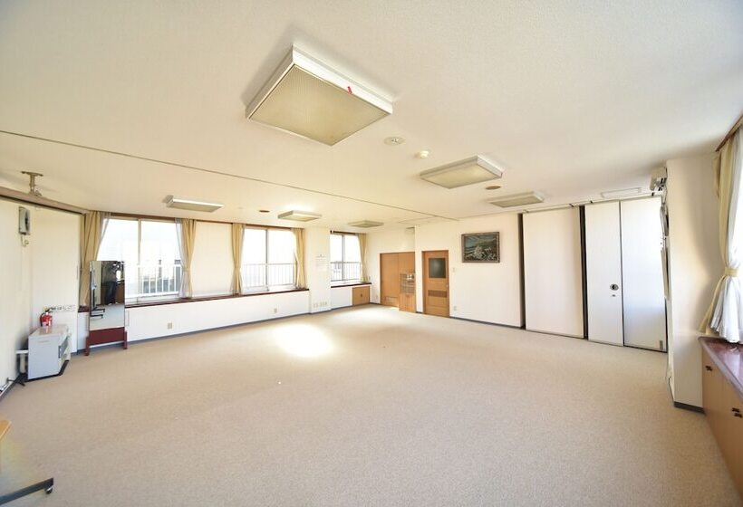 Ryokan Sakanoue Kaikan