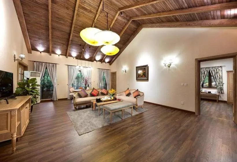 Serena Kim Boi Resort Hoa Binh