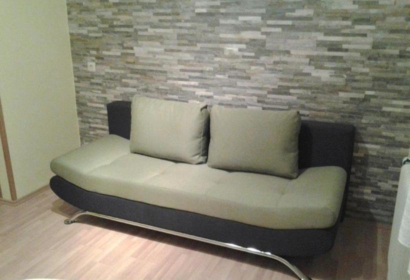 Bed and Breakfast Arkadenhaus Steiner