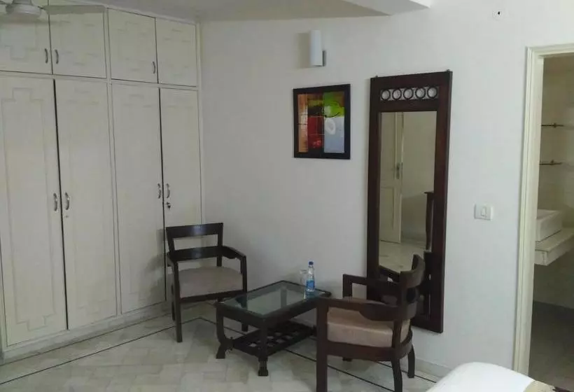 Aamiaismajoitus (B&B) Namaste Bnb & Service Apartments