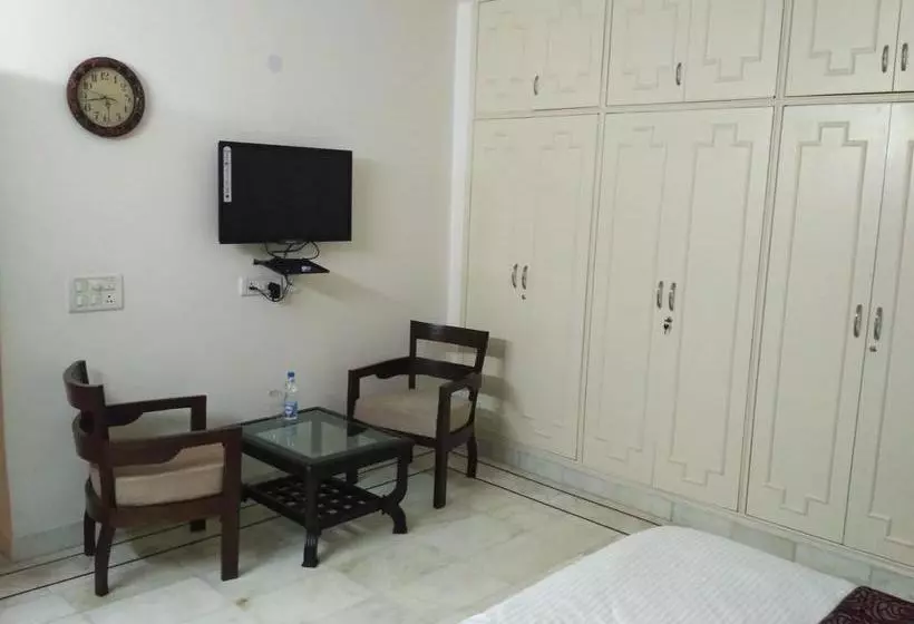Aamiaismajoitus (B&B) Namaste Bnb & Service Apartments