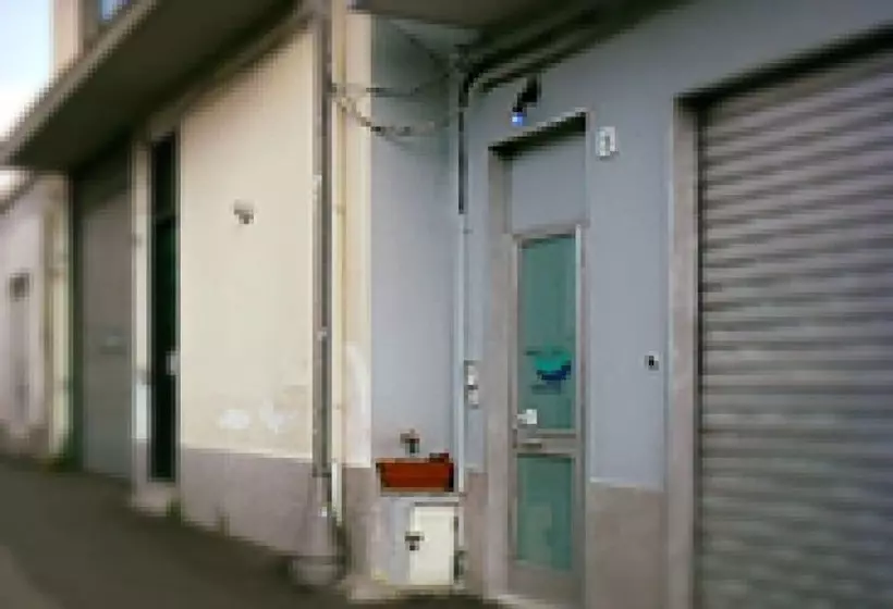 تختخواب و صبحانه Room In Bb Bb Sciddicu Rooms, Lg