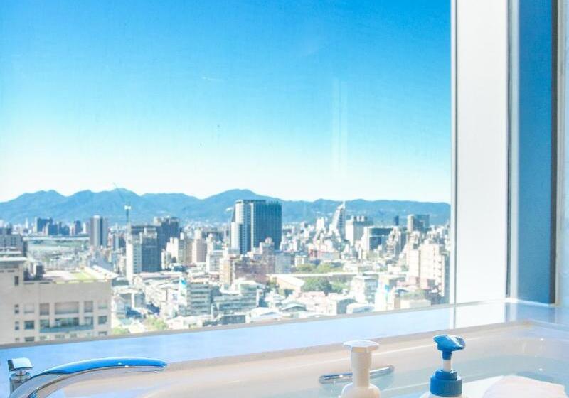 هتل Caesar Metro Taipei