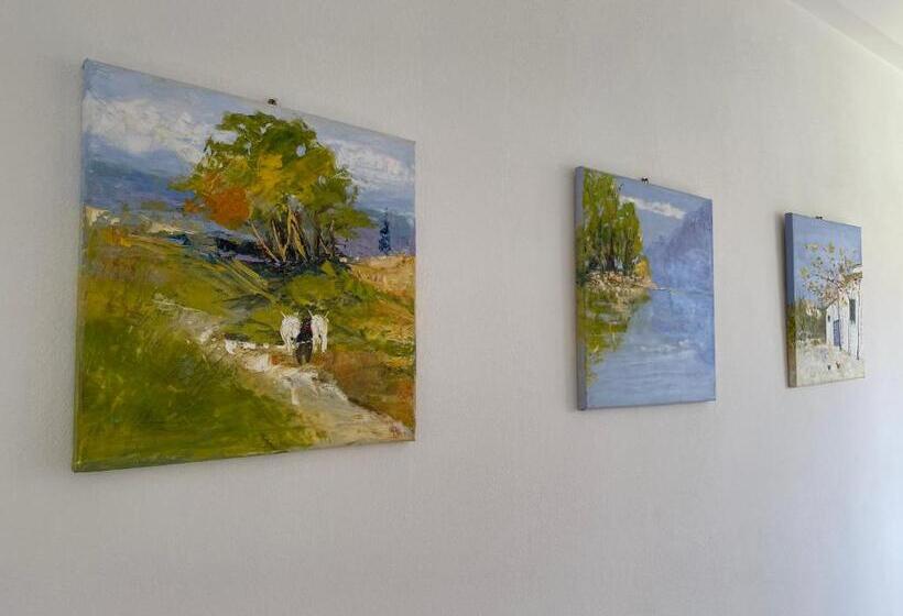 בית מלון כפרי Capri