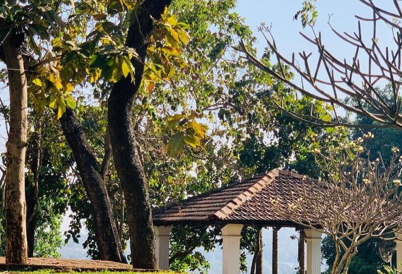 ホテル The Postcard Velha, Goa