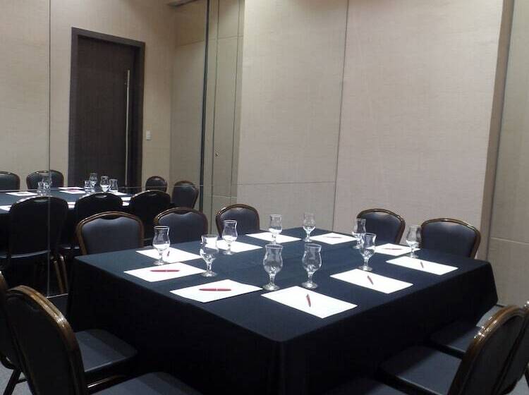 فندق Valero Grand Suites By Swissbel