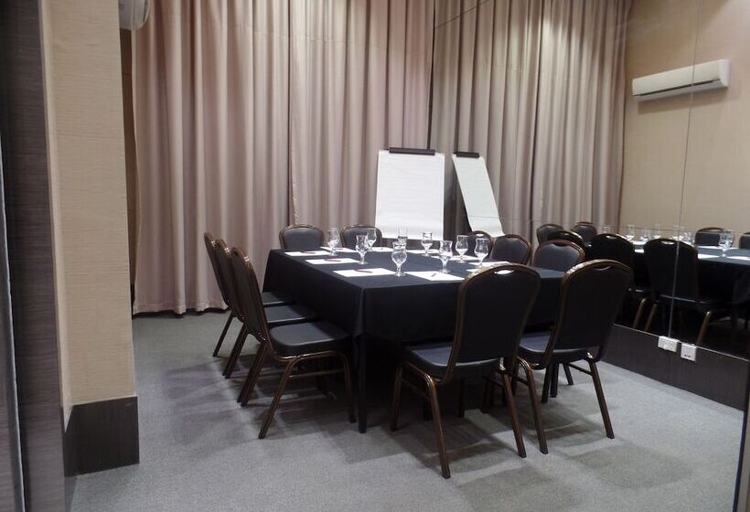 فندق Valero Grand Suites By Swissbel