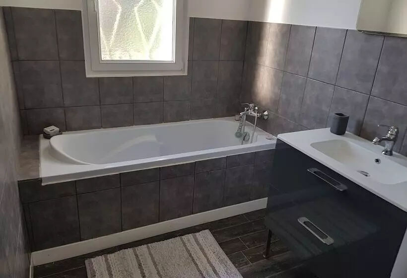 No 6 B&b
