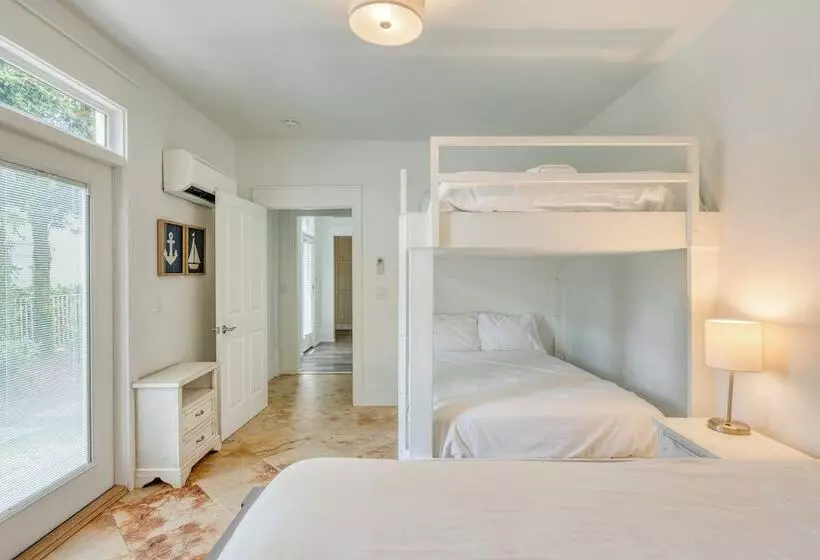 Destin Dream By Avantstay 2 Story Home, Walk To Beach, Hot Tub